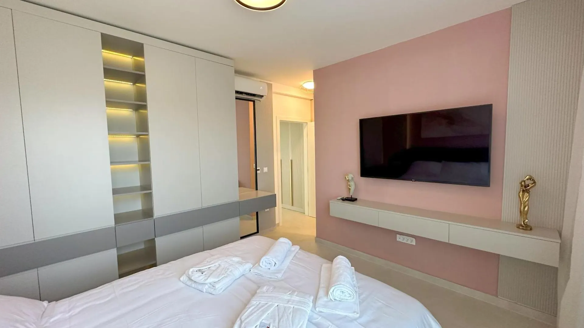 Penthouse Amethyst With Rooftop Pool Kožino 0*,  크로아티아